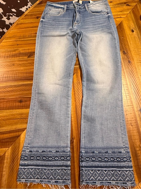 DRIFTWOOD Denim - DRIFTWOOD Colette Embroidered Hem Denim Capri